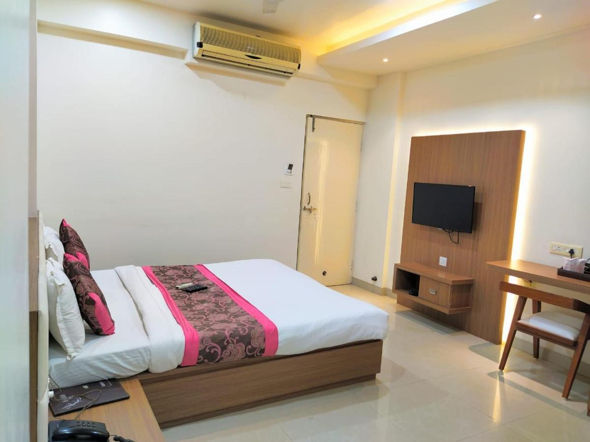 Hotel Shree Gayatri Inn Ναγκπούρ Εξωτερικό φωτογραφία